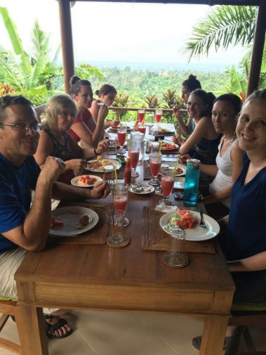 Group of people having lunch | Santosh Yoga Institute in Salt Lake City, UT