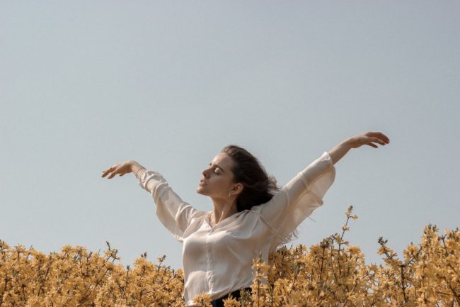 Young girl posing on fresh air in Salt Lake City, UT | Santosh Yoga Institute